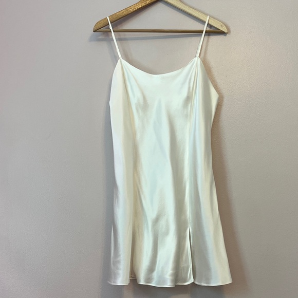 Victorias Secret Vintage Y2K 100% Silk Slip Dress Nightie Ivory Feminine Large - Picture 1 of 7